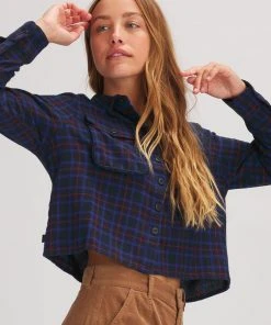 Stoic Daily Crop Flannel - Women&apos;s -The Stoic Style Sales Shop COBPLA D7 1