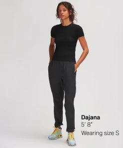 Stoic Daily Fitted T-Shirt - Women&apos;s -The Stoic Style Sales Shop STRLIM D10 7