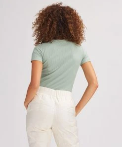 Stoic Daily Fitted T-Shirt - Women&apos;s -The Stoic Style Sales Shop TREGRE D12 1