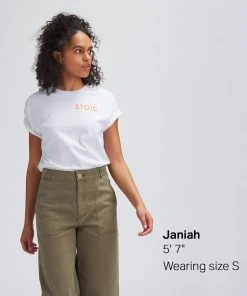 Stoic Mountain Magic Graphic T-Shirt -The Stoic Style Sales Shop WHI D10 1