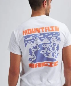 Stoic Mountain Magic Graphic T-Shirt -The Stoic Style Sales Shop WHI D5 1